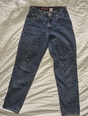 Vintage 'LOOSE' Silvertab Levi's  - Medium Blue